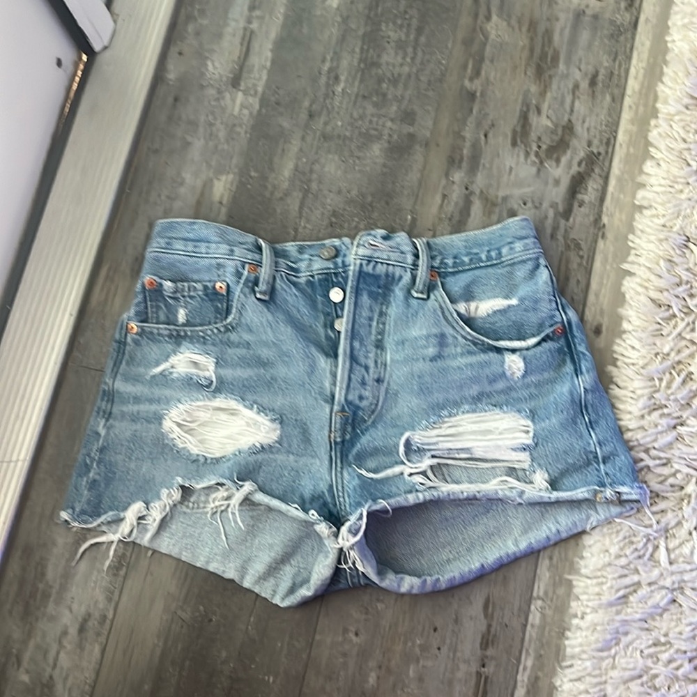 levi’s jean shorts